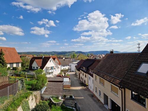 Foto - Sonnige Dachgeschosswohnung mit Ausblick.