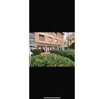 Zur Vermietung steht eine Souterrain-Wohnung mit ca 100qm - Hildesheim Bockfeld