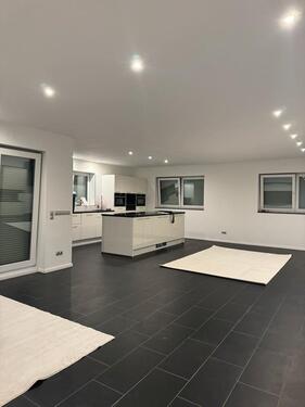 Foto - Nachmieter 2 12 Zimmer Wohnung mit Terrasse