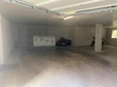 Foto - Tiefgaragenstellplatz für kleines Auto oder Motorrad zu vermieten