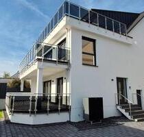 Komfortable 2 Zimmer DG-Wohnung mit großer Terrasse in Bassenheim - Urmitz
