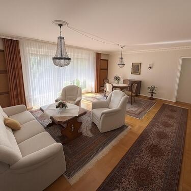 Foto - Möblierte 3-Zi Wohnung mit 2 Bädern, Balkon und TG Stellplatz. WG