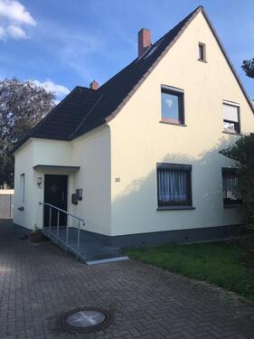 Foto - Zweifamilienhaus in Osternburg in ruhiger Nebenstraße von privat