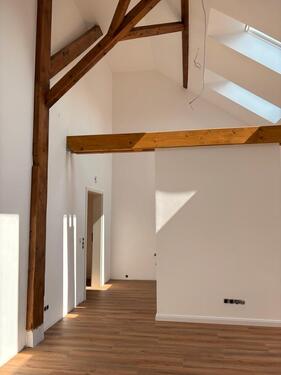 Foto - Lichtdurchflutete wunderschöne Wohnung zu vermieten