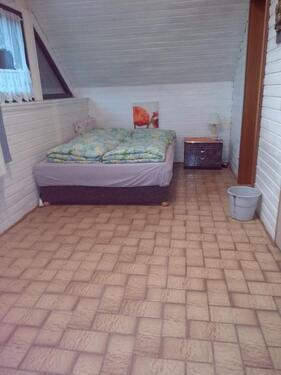 Foto - Wohnung im Dachgeschoss - 240,00 EUR Kaltmiete,