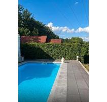 Sommerhaus uneinsichtig mit Pool und viel Grün - Gera Debschwitz