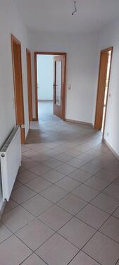 Foto - 3 Zimmer Erdgeschoss - 800,00&nbsp;EUR Kaltmiete, ca.&nbsp; 95,00&nbsp;m&sup2;