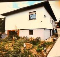 Lichtdurchfluteter Bungalow mit Potenzial in zentraler Lage - Borken (Hessen)