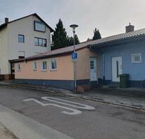 3 Zimmer Wohnung Haushälfte mit Garten - Ansbach