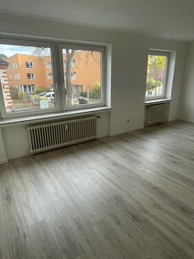 Foto - Helle 2-Zimmer-Wohnung mit Stellplatz und Einbauküche