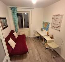 Gemütliches, möbliertes Zimmer auf Zeit – ruhig, hell und mit Süd - Taufkirchen