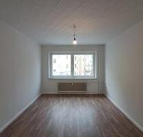 Anfragen NUR per E-Mail. Top geschnittene 3-Zimmer Wohnung im 1-OG nahe Schulzentrum Geschwister Scholl. - Bremerhaven Mitte