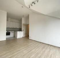 Renovierte 2-Zimmer-Wohnung in zentraler Lage - Friedberg (Hessen)