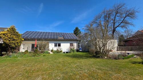 Foto - Großzügiges Einfamilienhaus mit Einliegerwohnung