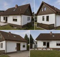 Freisteh. Einfamilienhaus 137,6m² Wohnfl 630m² Grundst. 2 Garagen - Dautphetal
