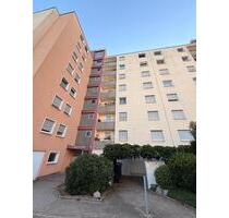 3,5 Zimmer zu vermieten in Hemmingen |Aufzug | Balkon |Stellplatz