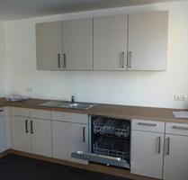 Helle 3-ZIMMER-WOHNUNG mit KÜCHE STELLPLATZ BALKON Hassfurt - Haßfurt