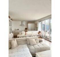 Helle 3 Zimmerwohnung in Köln-Urbach, gute Infrastrukturen