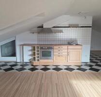 Dachwohnung in Singen Süd zu vermieten - Singen (Hohentwiel)