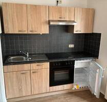 1 Raum-Wohnung, Eisenberg - 250,00&nbsp;EUR Kaltmiete, ca.&nbsp; 30,00&nbsp;m&sup2; in Eisenberg (PLZ: 07607)