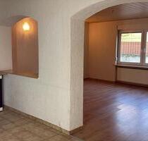3 Zimmer KB Wohnung 80 qm + Garagenstellplatz - Fell