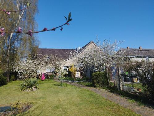 Foto - Wohnhaus mit 2 Whg. in ruhiger Dorfrandlage mit Ausbaureserve