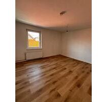 Modernisierte 2 12-Zi.-Wohnung mit Einbauküche in Gronau-Betheln - Gronau (Leine)