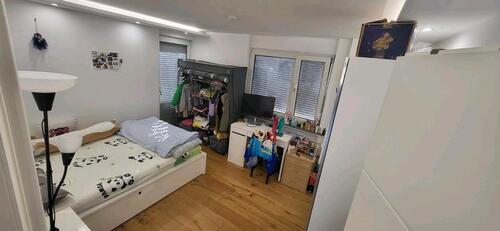 Foto - Möblierte 1-Zimmer in 4er Wohnung