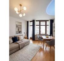 BIETE: teilmöbilierte Wohnung in Schwabing, Nähe Luitpoldpark - München Maxvorstadt