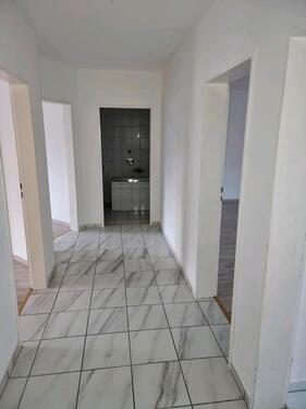 Foto - ☀️Zentrale & Helle 3-Zimmer-Wohnung mit Balkon kein Jobcenter