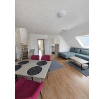 Schöne helle Dachgeschosswohnung 70qm mit Balkon - Gotha