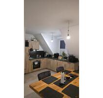 Neuwertige 3-Zimmer-Wohnung mit Balkon & Carport in Damme