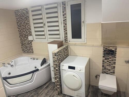 Foto - Wohnung 3,5 Zimmer - 850,00&nbsp;EUR Kaltmiete, ca.&nbsp; 82,00&nbsp;m&sup2;