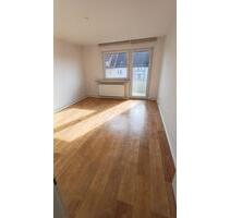 Helle 3-Zimmer-Wohnung mit Balkon - Hannover Vahrenwald-List