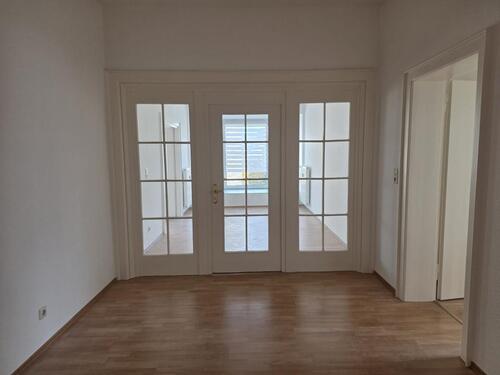 Foto - geräumige 5 Zimmer Wohnung - 1.238,00 EUR Kaltmiete,