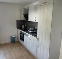 renovierte, helle 3-Zi-Whg, EBK, m. kl. Garten und Stellplatz - Schwarzenbruck