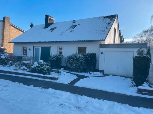 Foto - Einfamilienhaus - 1.500,00&nbsp;EUR Kaltmiete, ca.&nbsp; 135,00&nbsp;m&sup2;