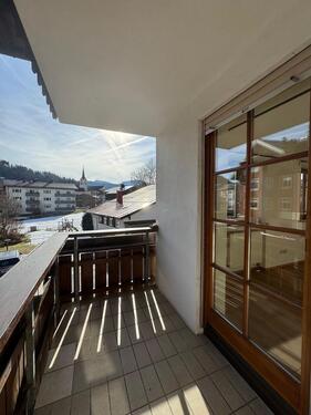 Foto - 3-Zimmer Wohnung - 1.070,00&nbsp;EUR Kaltmiete, ca.&nbsp; 86,00&nbsp;m&sup2;