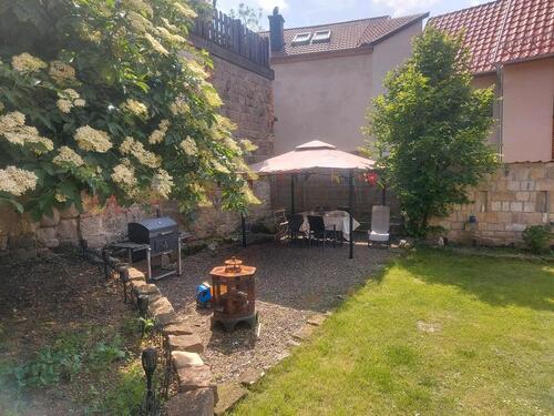Foto - Kleines süßes Haus Fachwerkhaus Wohnung mit Garten zu vermieten