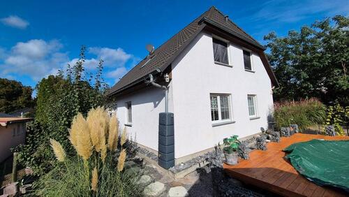 Foto - Großzügiges Einfamilienhaus mit 5 Zimmern