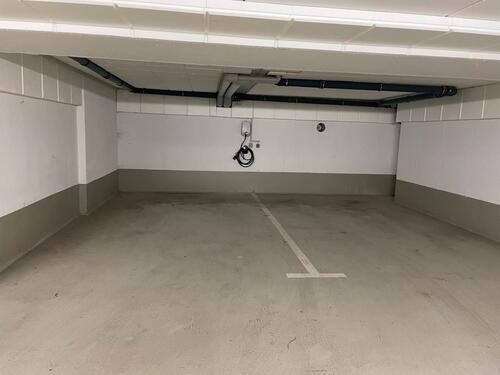 Foto - Vermiete Tiefgaragenstellplatz - 75,00&nbsp;EUR Miete,