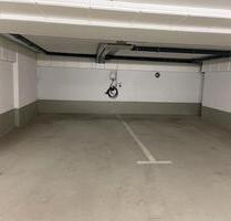 Vermiete Tiefgaragenstellplatz - 75,00&nbsp;EUR Miete, in Sindelfingen (PLZ: 71065) Sindelfingen (Stadt)