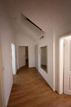 Foto - 3 Zimmer Dachgeschoßwohnung zur Miete in Herrenberg