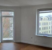 Charmante 3-Zimmer-Altbauwohnung mit Balkon & Wasserblick in der Flensburger Nordstadt