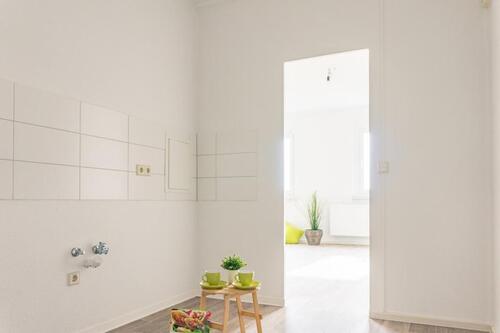 Foto - NEU sanierte 3-Raum-Wohnung nahe Schlossteich