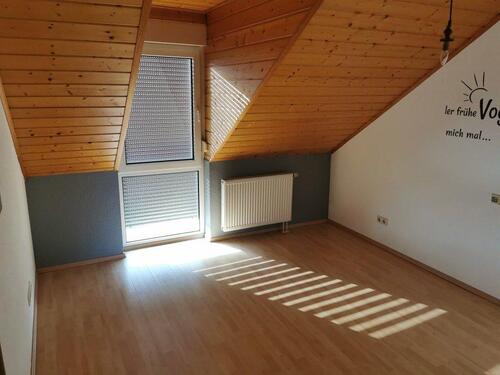 Foto - 3 Zimmer Dachgeschoßwohnung in Neuhof