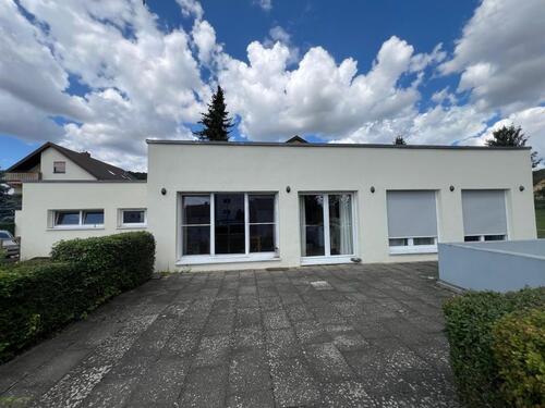 Foto - Exklusive freistehende Eigentumswohnung im Bungalow-Stil
