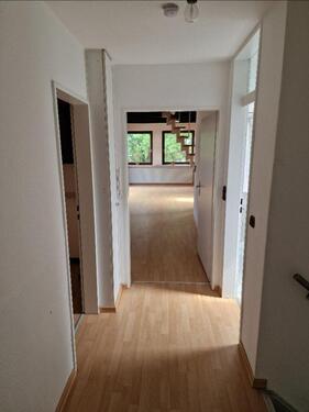 Foto - Wohnung (1. OG) in ein Zweifamilienhaus, ideal für Handwerker