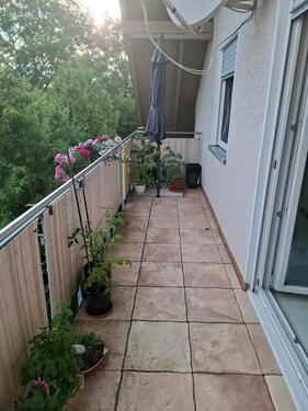 Foto - Gepflegte, helle 4-Zimmer-Wohnung mit Balkon