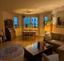 [Anfragenstopp] Schöne, geräumige Stadtwohnung in Schlossnähe - Schwerin